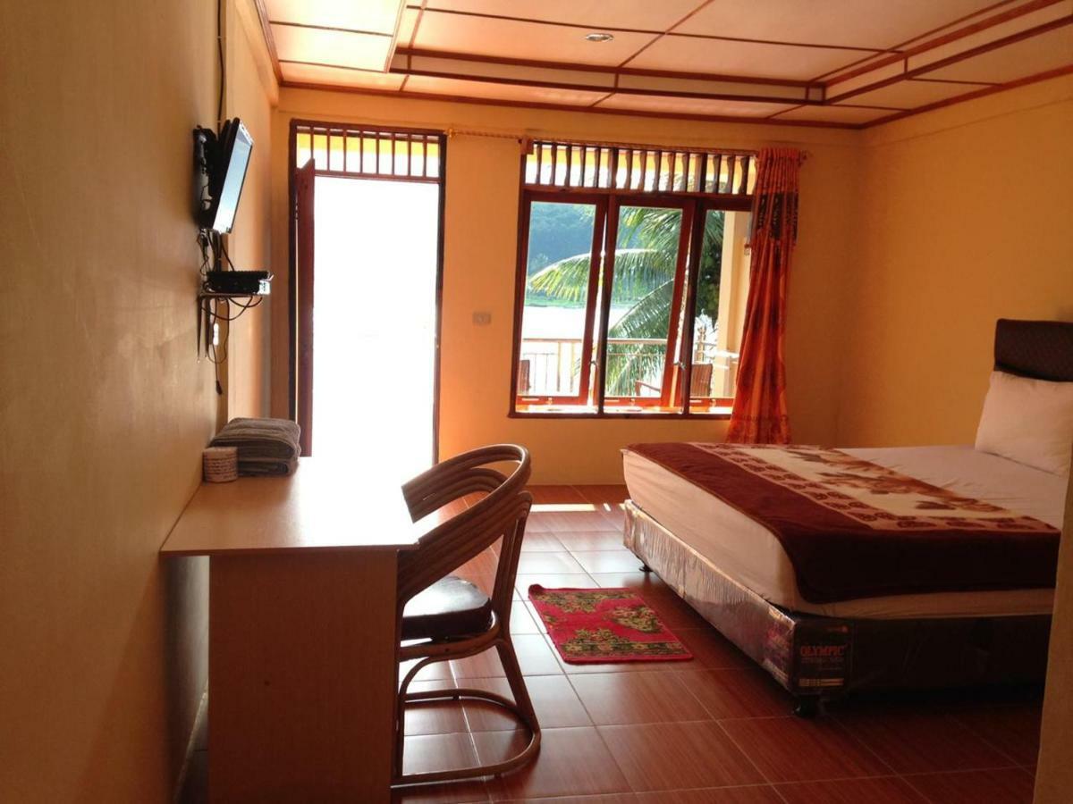 Aman'S Guesthouse Tuktuk Siadong Exterior foto